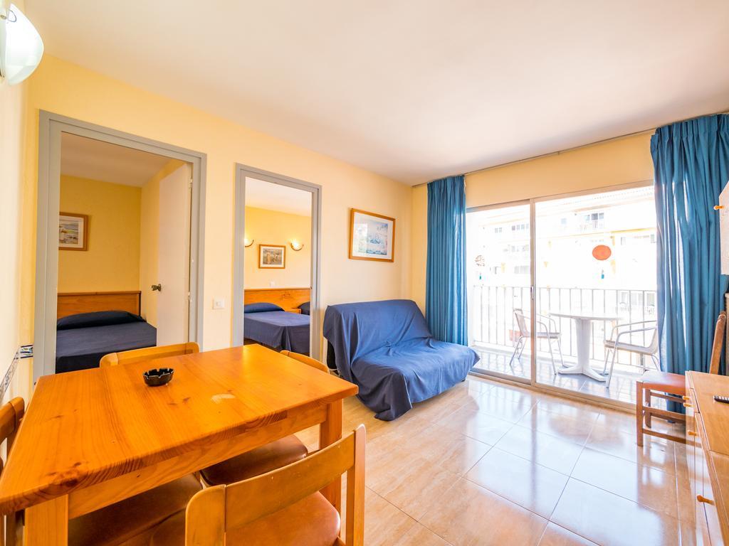 Apartaments Ar Easy Borodin Lloret de Mar Dış mekan fotoğraf