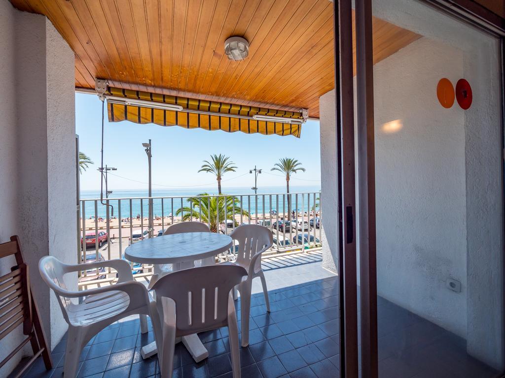 Apartaments Ar Easy Borodin Lloret de Mar Dış mekan fotoğraf