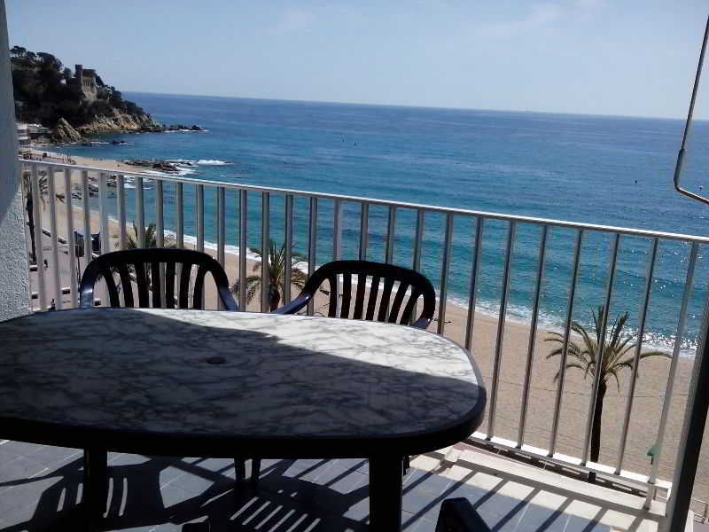 Apartaments Ar Easy Borodin Lloret de Mar Dış mekan fotoğraf