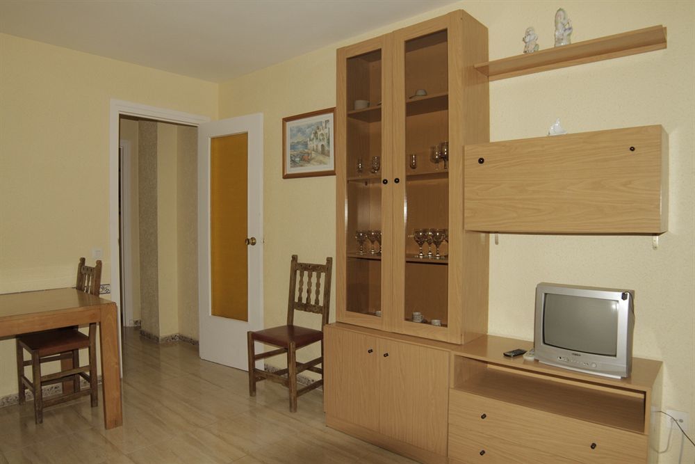 Apartaments Ar Easy Borodin Lloret de Mar Dış mekan fotoğraf